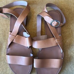 Banana republic wrap ankle sandals size 8.5